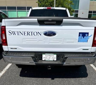 Custom Vehicle Graphics Photo